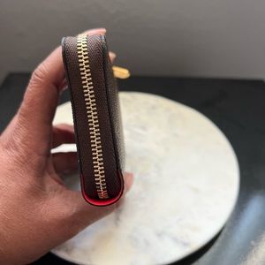Louis Vuitton Vivienne Zippy Coin Wallet